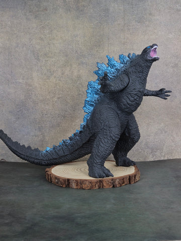 Godzilla X Kong The New Empire Gaint GODZILLA 28 CM with weapons | premium figure