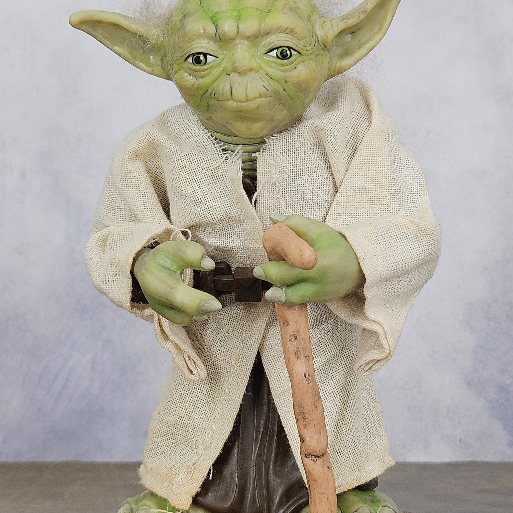 Star Wars Master Yoda Action Figure PVC 18 cm Realistic Skin and Hair