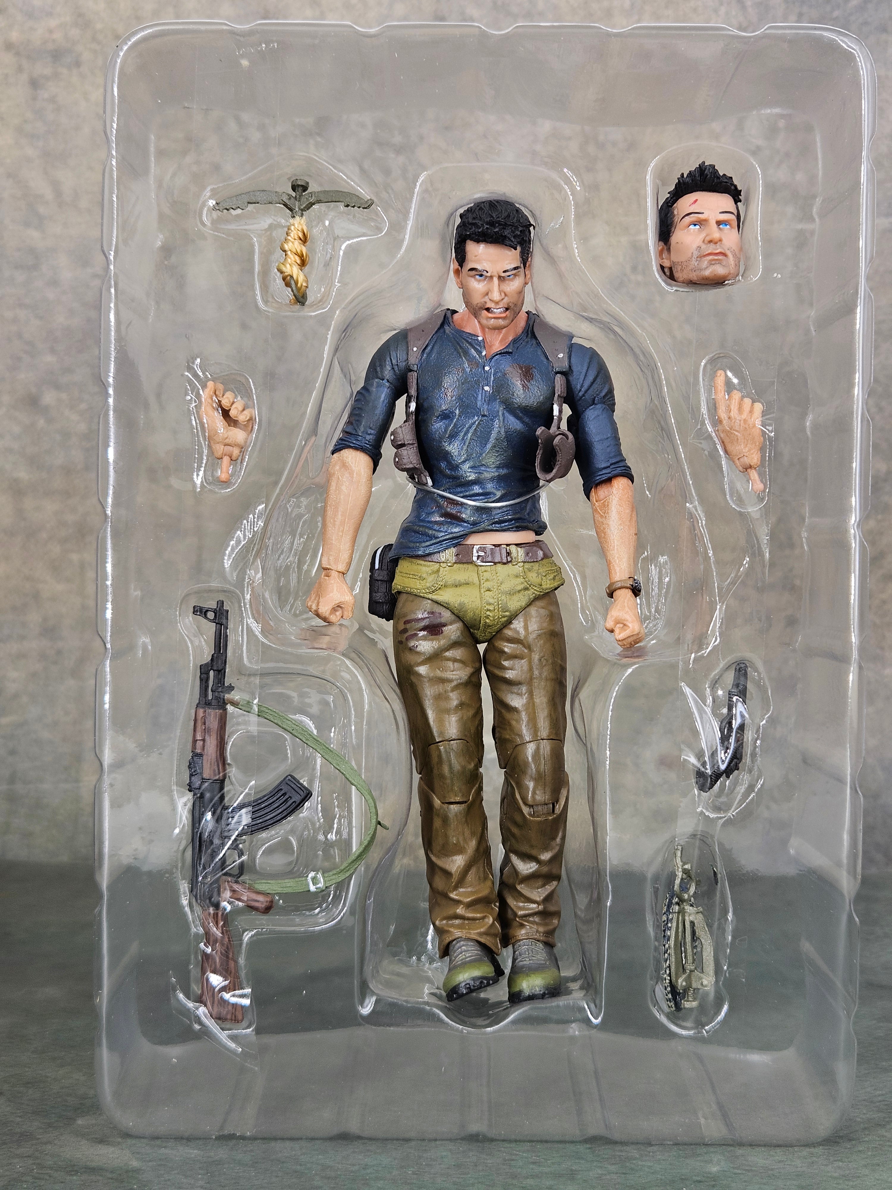 NECA アンチャーテッド4 ネイサン・ドレイク 7インチ フィギュア ネカ
