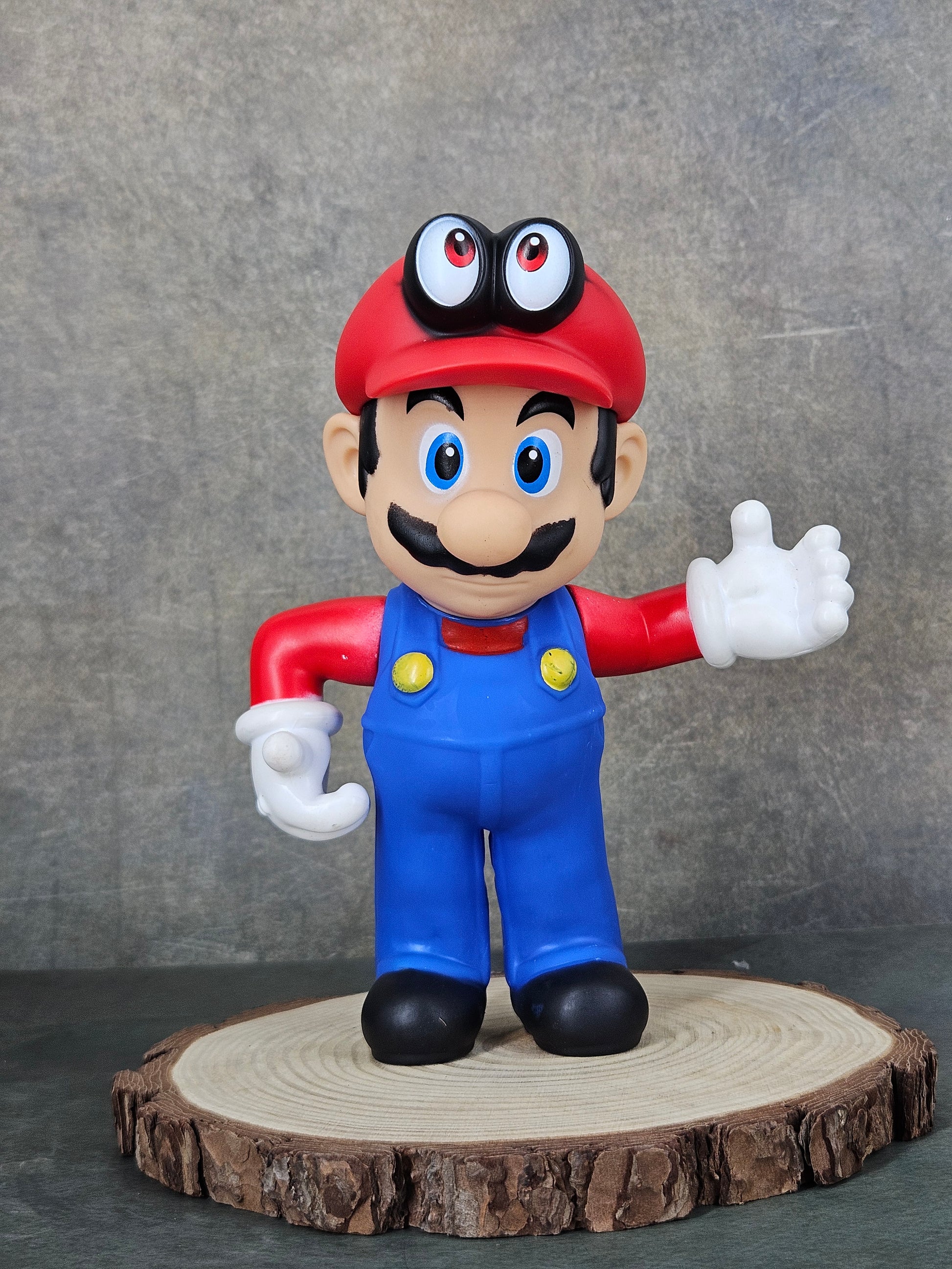 Moveable Mario Super Mario | Red Mario Action Figure | 25 cm | Movable Joints