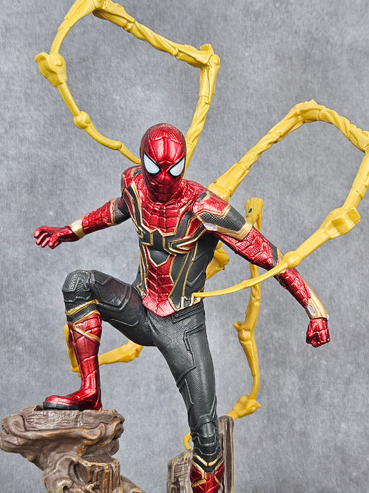 Avengers Infinity War | Iron Spider-Man Action Figure | 28 cm | PVC