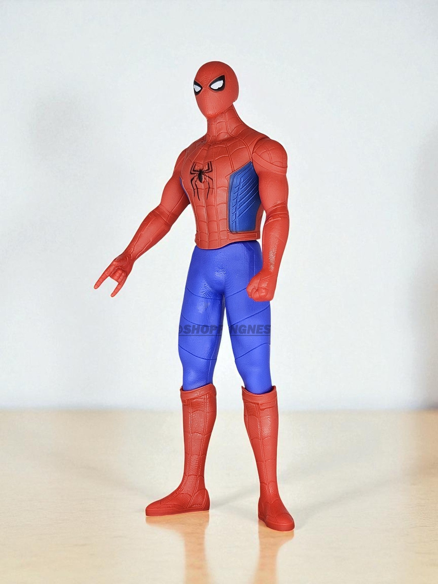 Spider-Man Action Figure (23 cm) left side look 