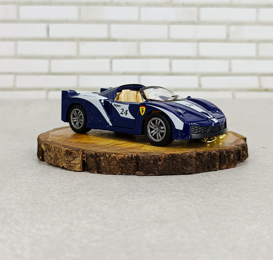 Ferrari Roadster Racing 4CM Super Car Miniature  Open Door Car For Collectiables with Golden Keychain