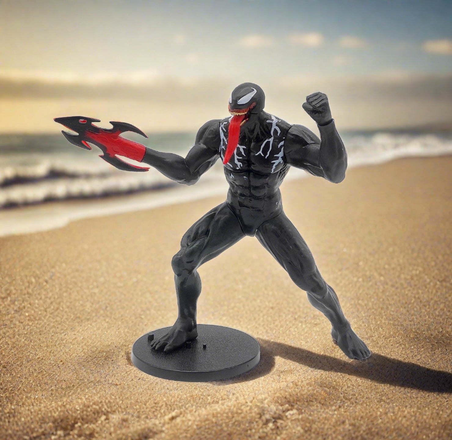 Marvel Venom Attacking Mode Model 1 Action Figure | 20CM |