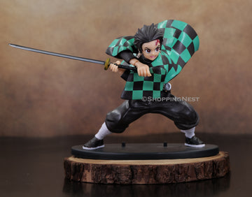 Demon Slayer: Kimetsu no Yaiba Tanjiro Kamado Atacking Mode Acion Figure