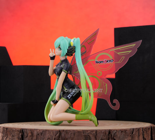 Hatsune Miku Racing Version 2017 Team UKYO Support Action Figurine | 14 CM  |