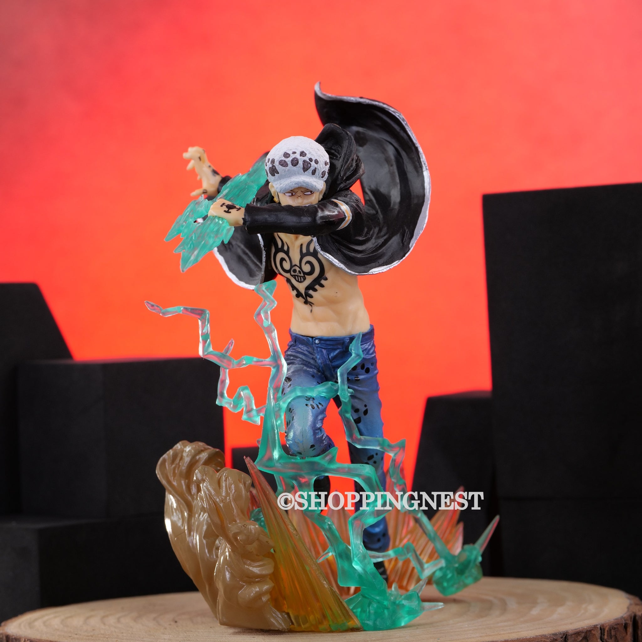 One Piece D- Law Attacking Mode Special Effect  Toy Figure with Box | 17 CMS |