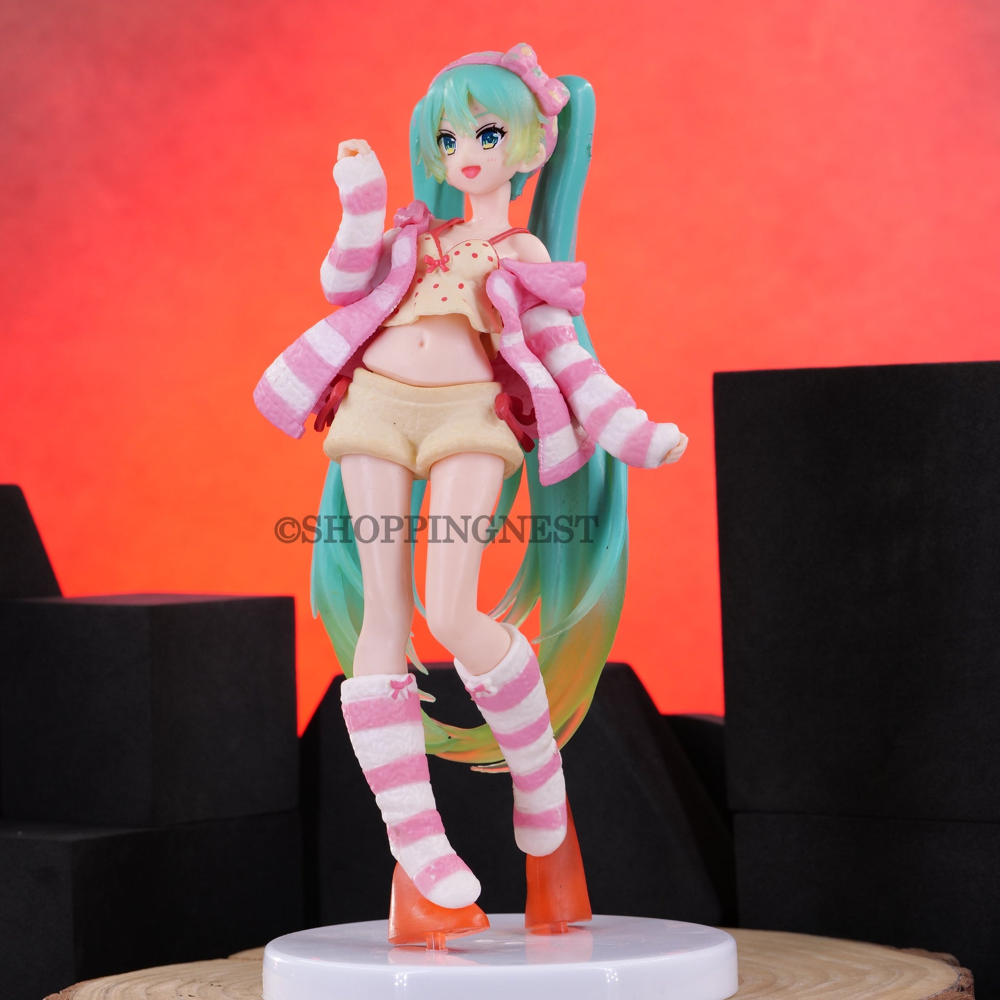 Hatsune Miku Limited Edition Room Ware Costume PVC Figure PVC | 21 Cm |