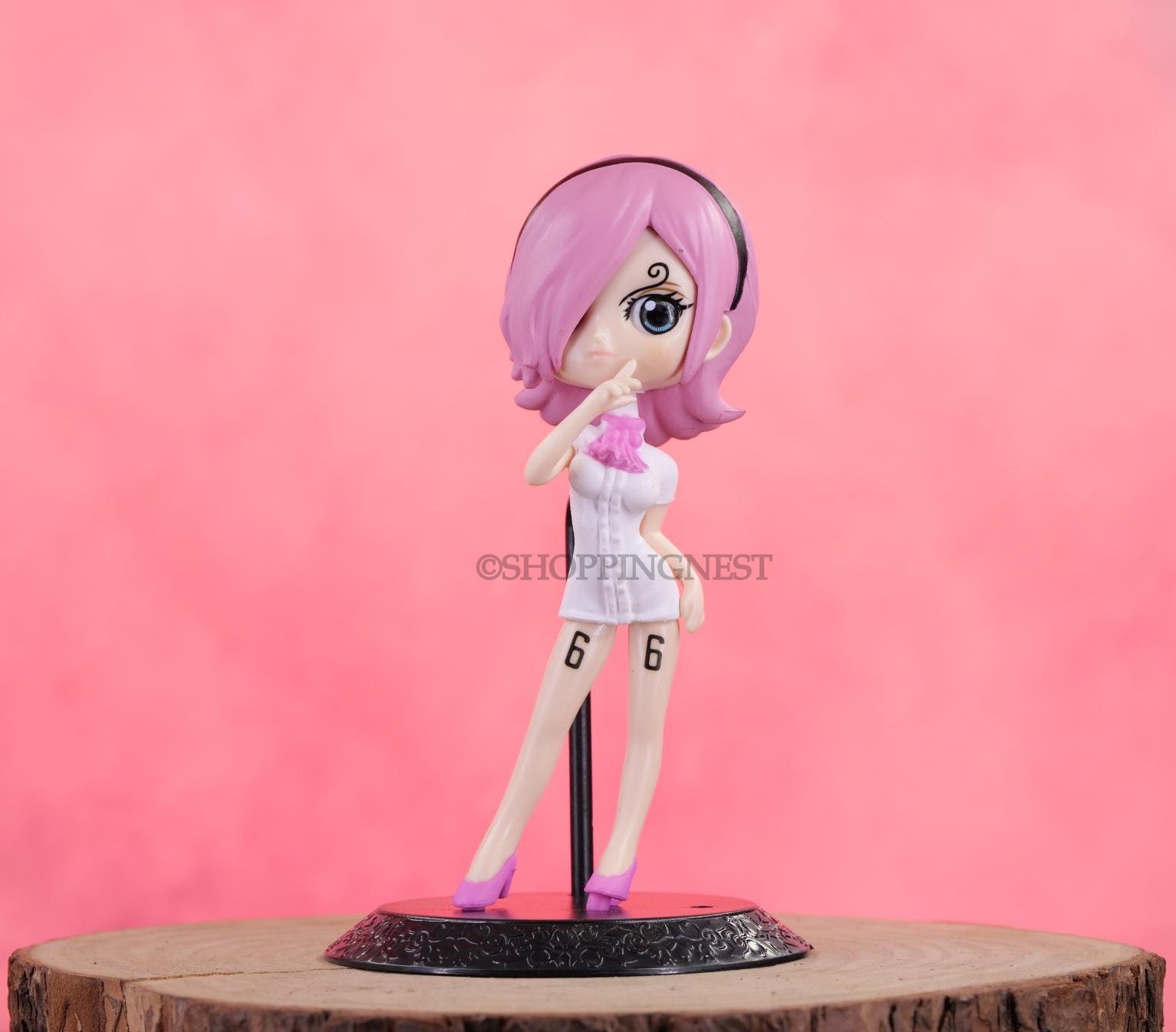 One Piece Vinsmoke Reiju Action Figure | 14 Cms  |