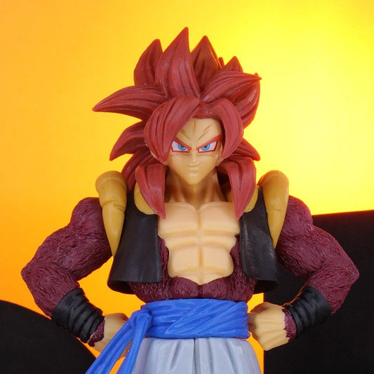 SSJ4 ACTION FIGURE FRONT HANDS ON WAIST