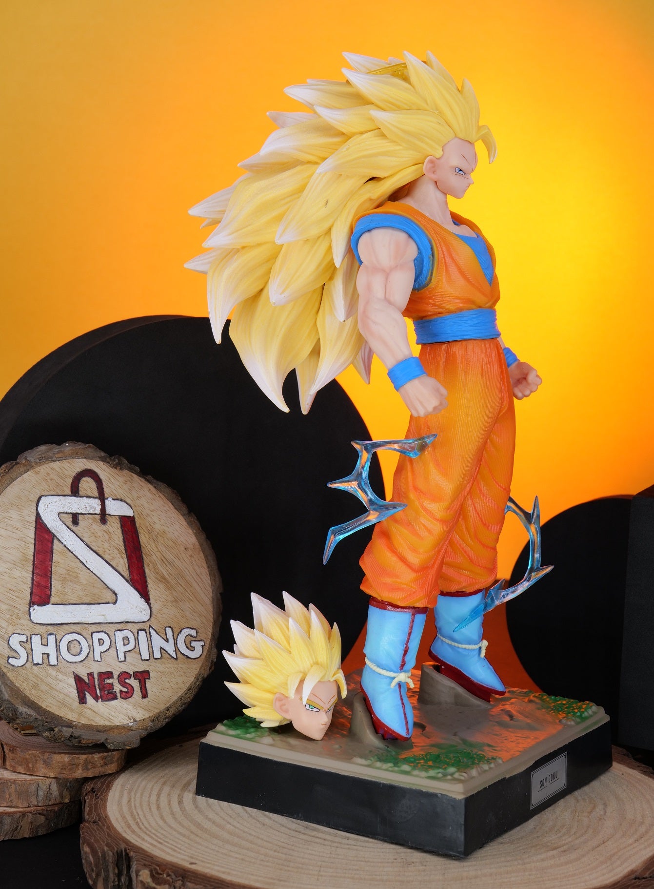 Super Saiyan 3 FIGURE LEFT SIDE