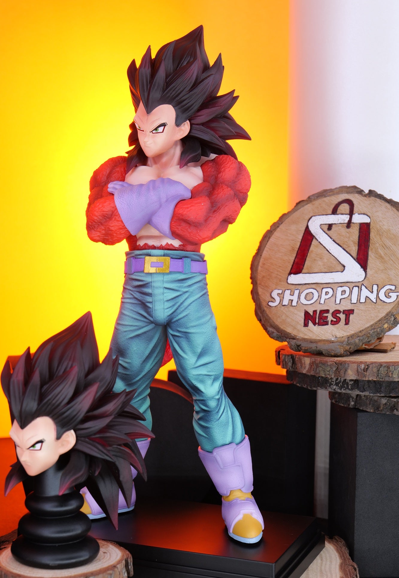 VEGETA 2 FACE FIGURE FOLDED HAND
