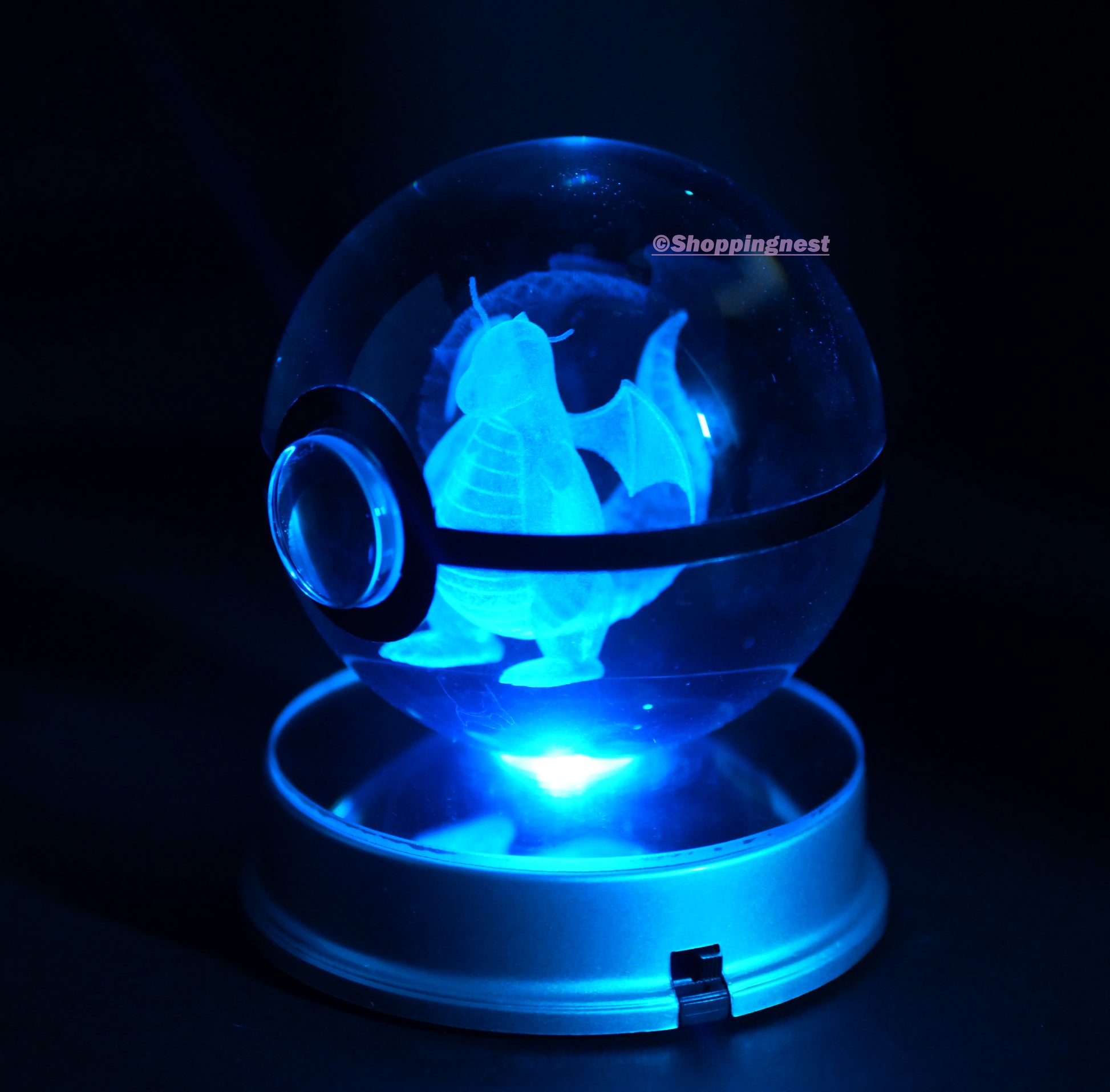  Dragonite Crystal Poké Ball 3D blue light 