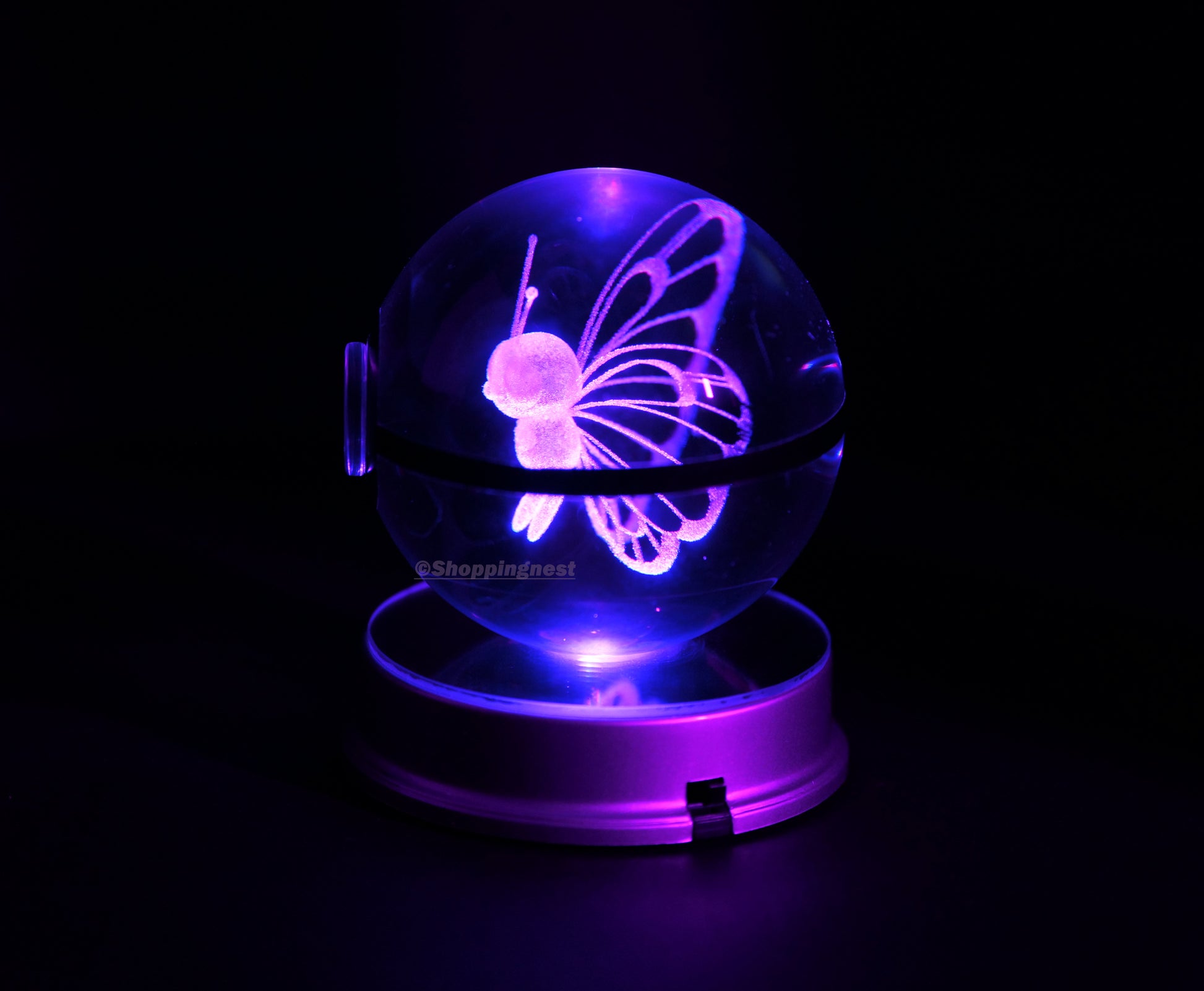 Pokémon Crystal Poké Ball 3D with dark pink colour 