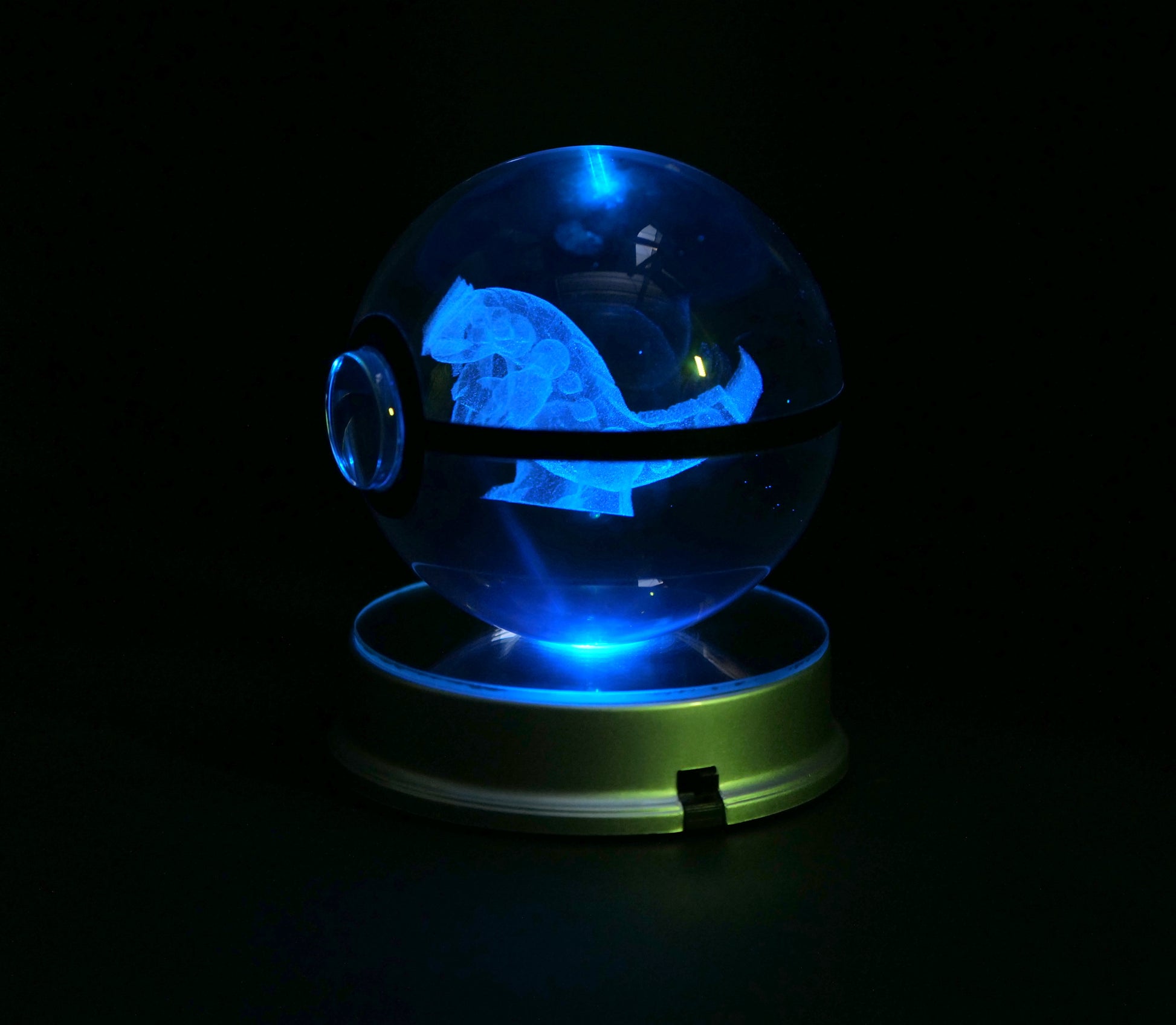 Groudon Crystal Poké Ball 3D with blue light 
