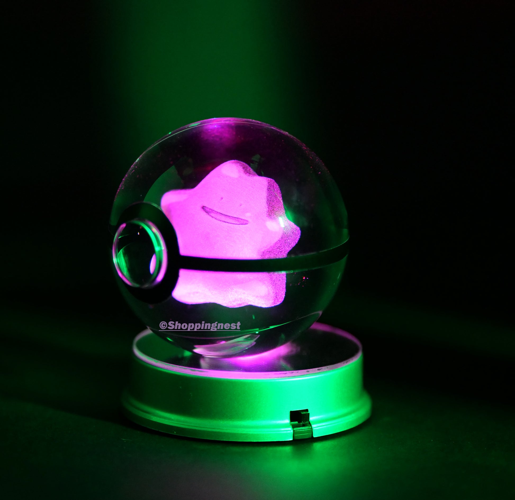 Ditto Crystal Poké Ball 3D  with pink light 
