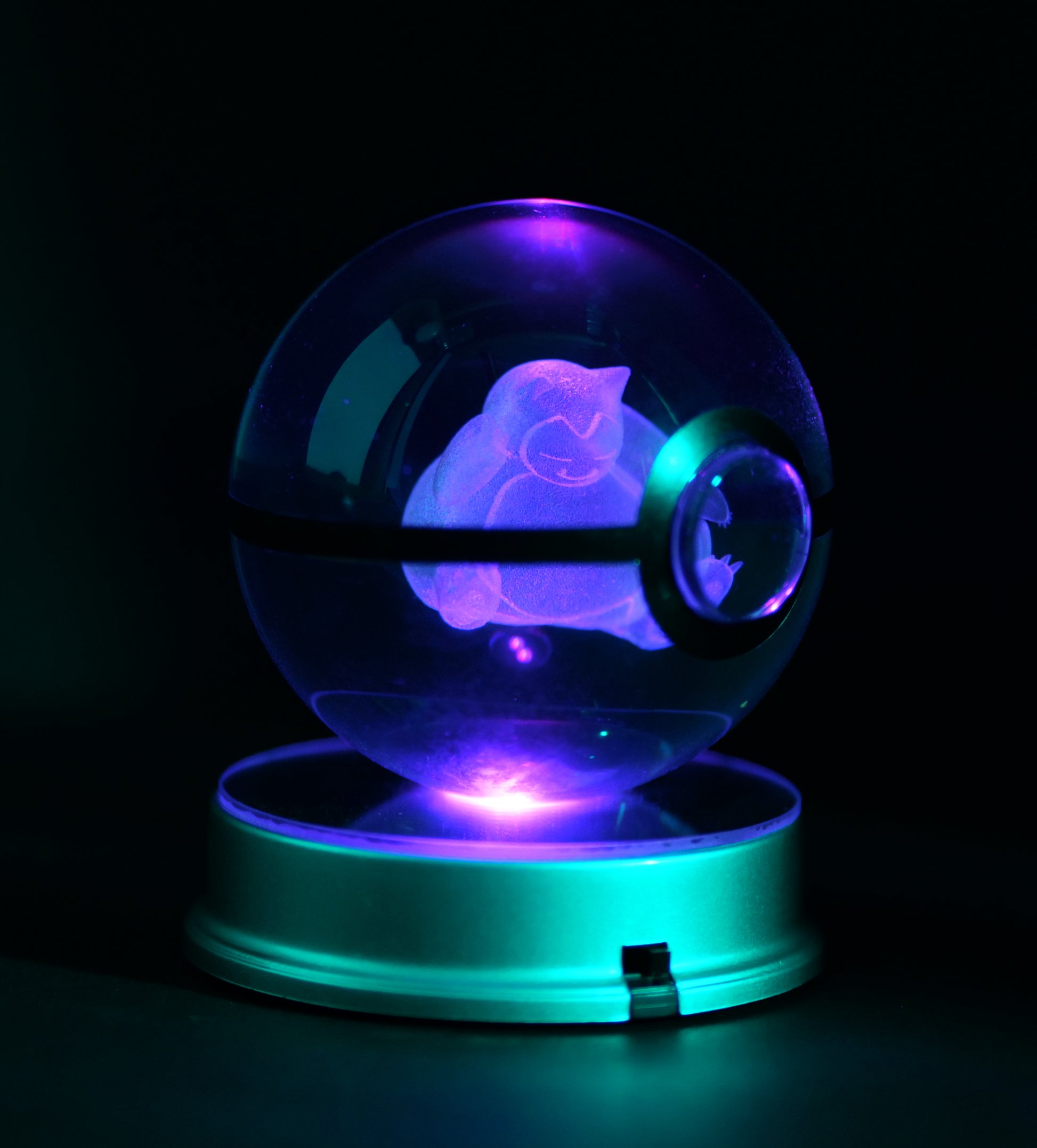Snorlax Pokémon Crystal Poké Ball 3D with blue light 