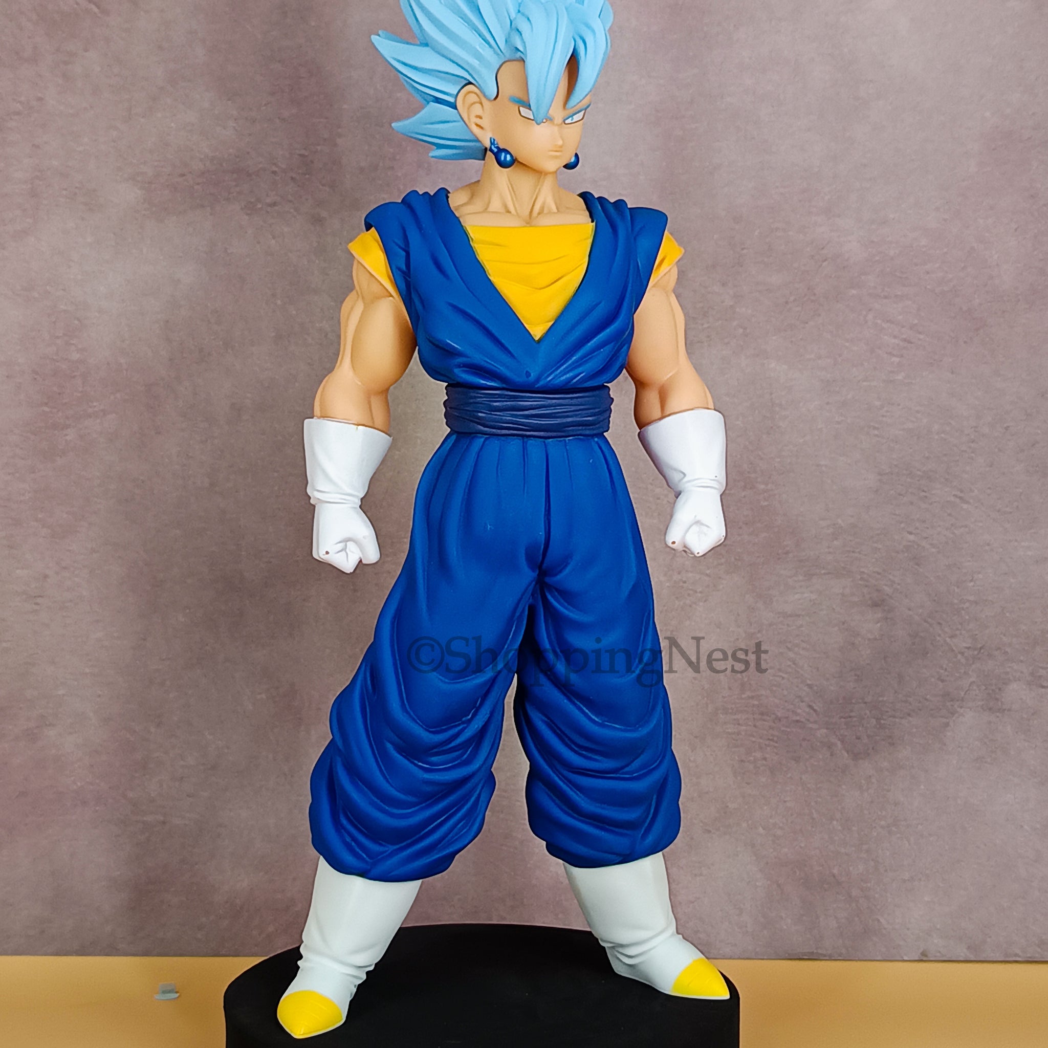 Dragon Ball Warriors-Volume 4-Super Saiyan Vegito Dxf Figure | 39 CMS |