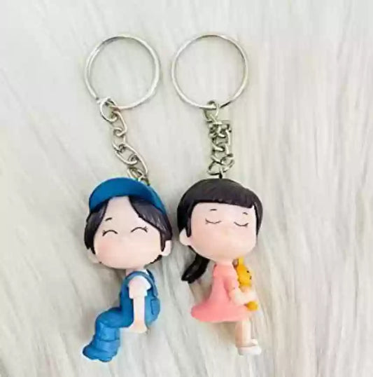 Cute Couple Kissing | Set of 2 | Keychains